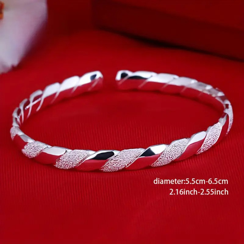 Браслет жіночий бангля сріблястий з текстурним матовим фінішем 20 см AurumLux015, фото 1