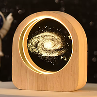 Кристалічний нічник у дерев'яній основі з LED-підсвіткою 7 см x 3 см. AT-D7