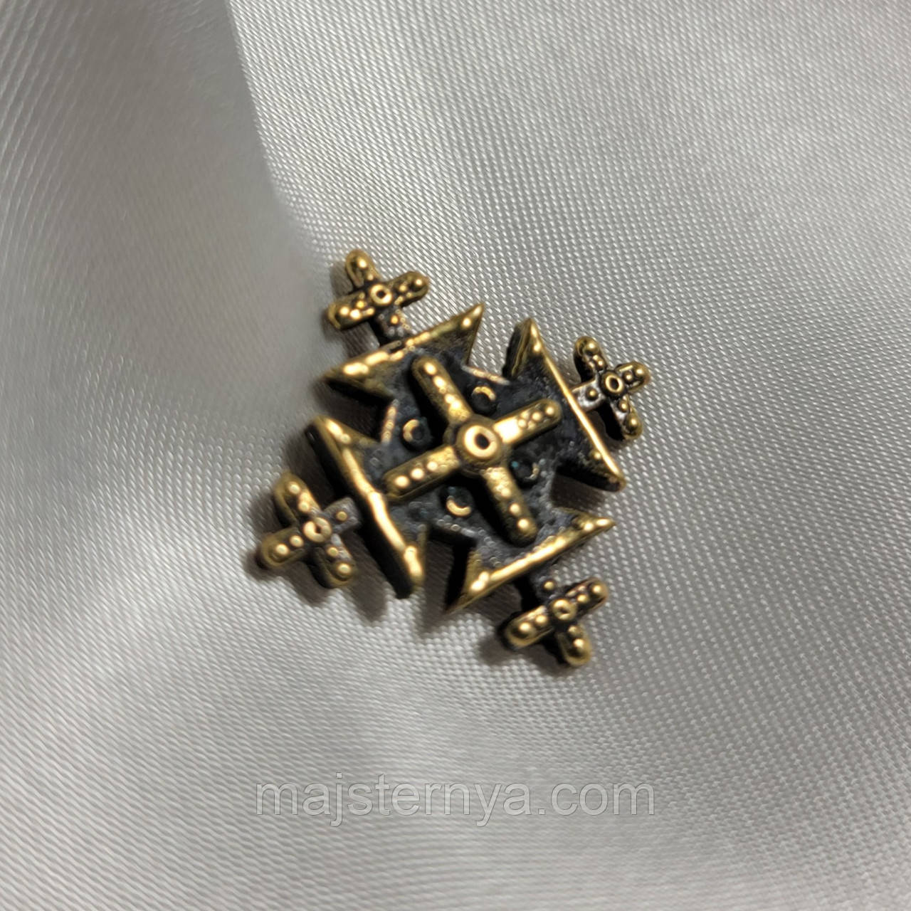 Зґардовий хрестик латунний M018