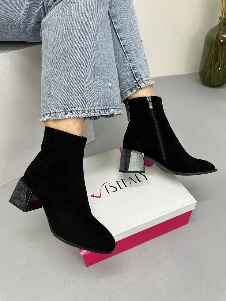 Черевики жіночі демісезоні  Visttaly NB158-E500-015B2 чорні замшеві 38, фото 1