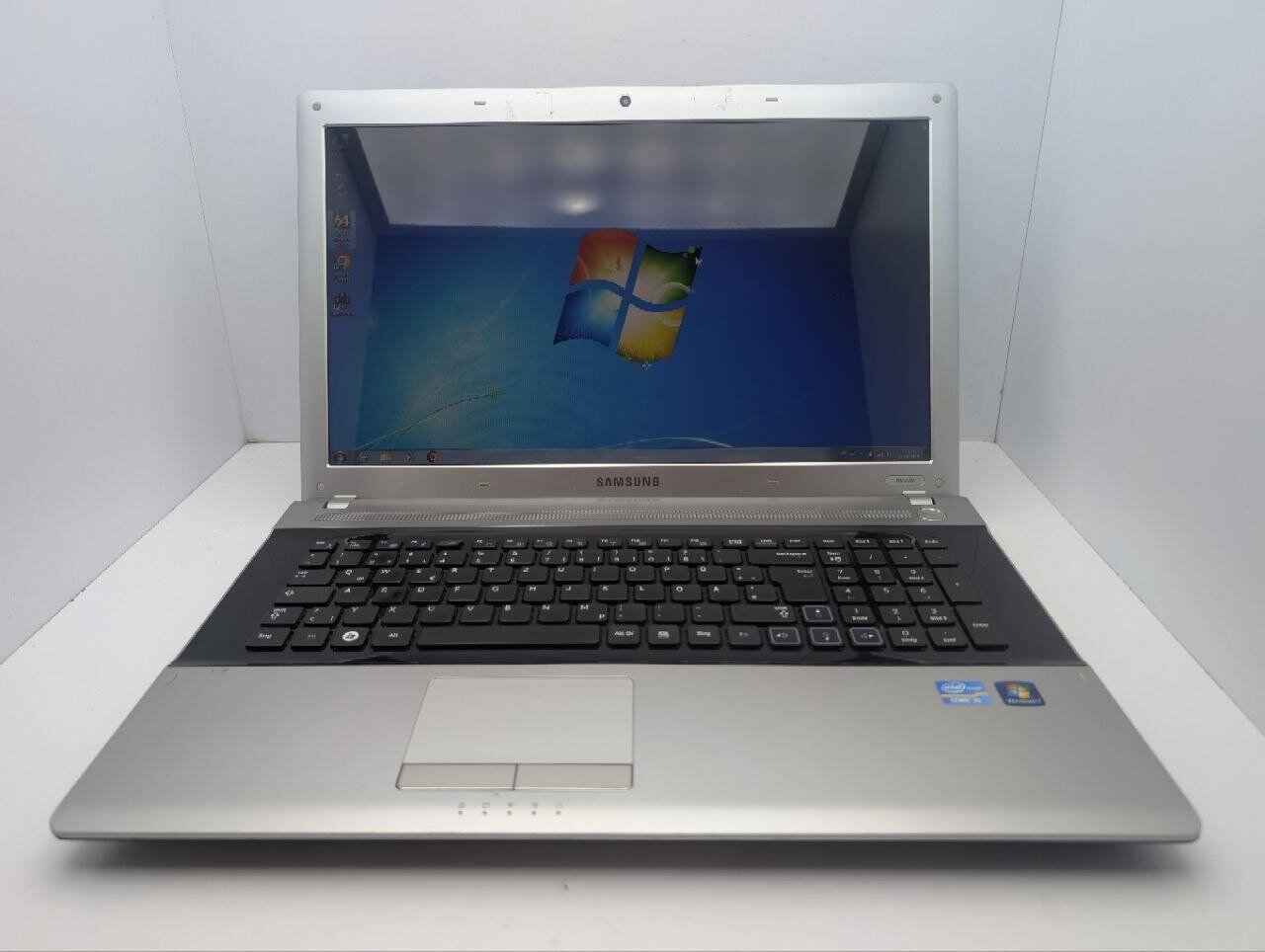 Б/в Ноутбук Samsung RV720 17.3" 1600x900| Core i5-2410M| 6 GB RAM| 1000 GB HDD| HD 3000