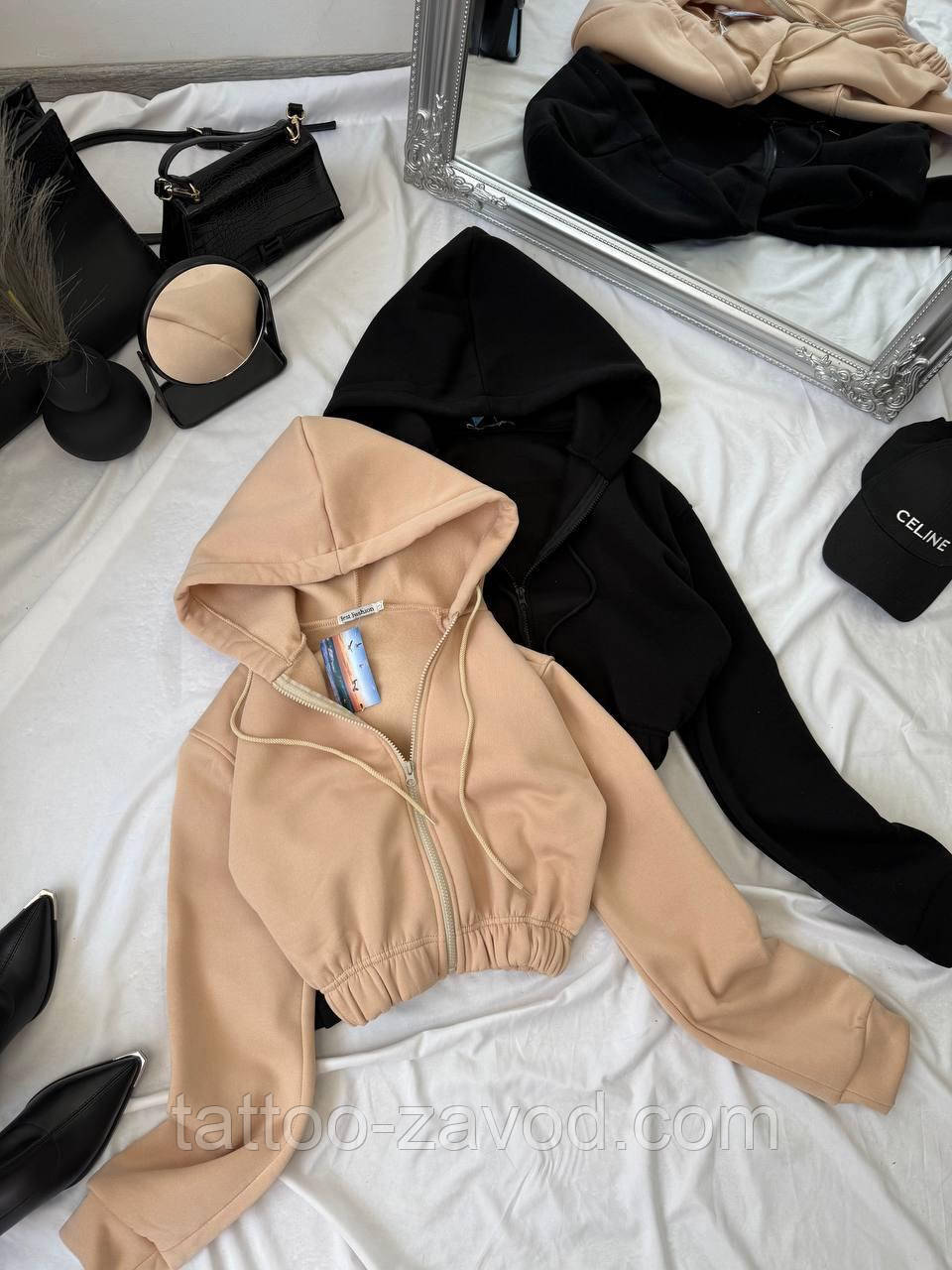 Зипка жіноча на блискавці з капюшоном тринитка на флісі 42-46 48-50, фото 1