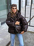 Жіноча зимова куртка пуховик з капюшоном у стилі оверсайз, фото 5