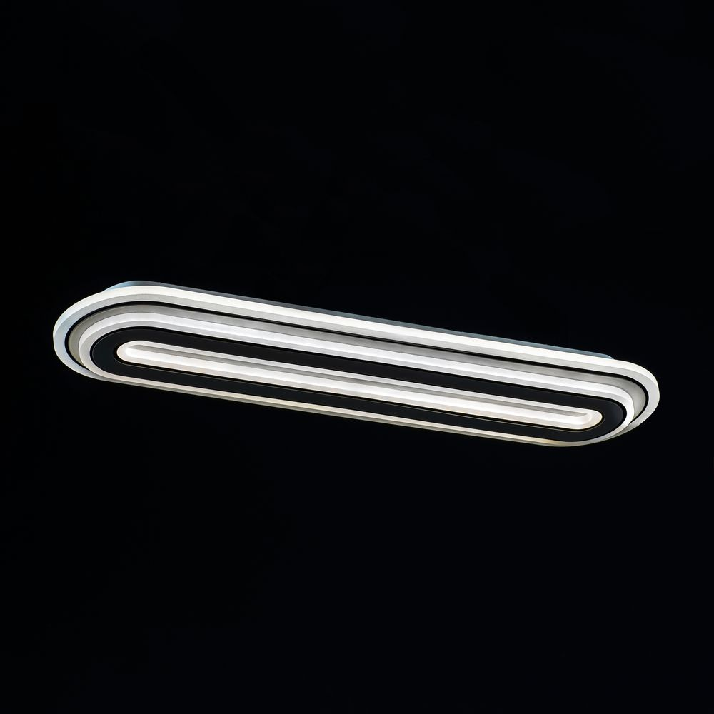 Сучасна стельова квадратна люстра чорного кольору 580*144*50 92W