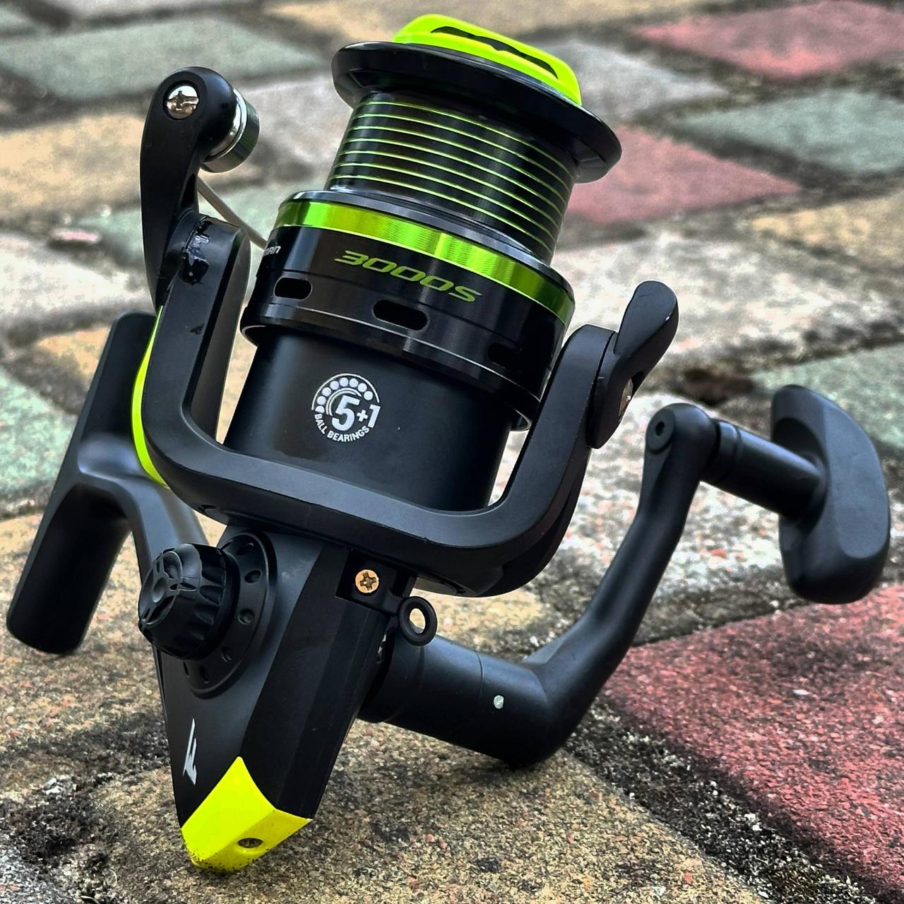 Спінінгова котушка Flagman Bonus 3000S, легкий корпус, алюмінієва шпуля, 5+1 підшипник, редуктор 5.2:1, миттєвий антиреверс, фото 1