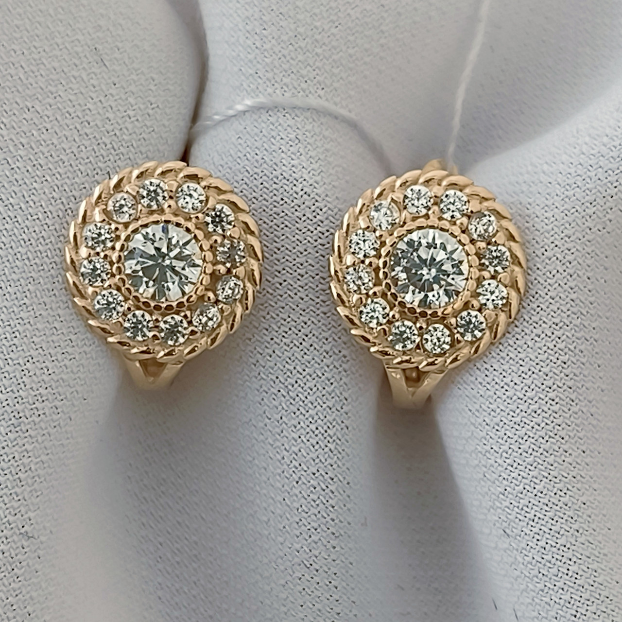 Золоті дитячі сережки на англійській застібці 585 проби