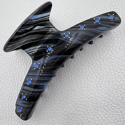 Краб для волосся акриловий глянсовий із візерунками чорного синього кольору з блакитними стразами розмір 3.5х9.5 см, фото 1