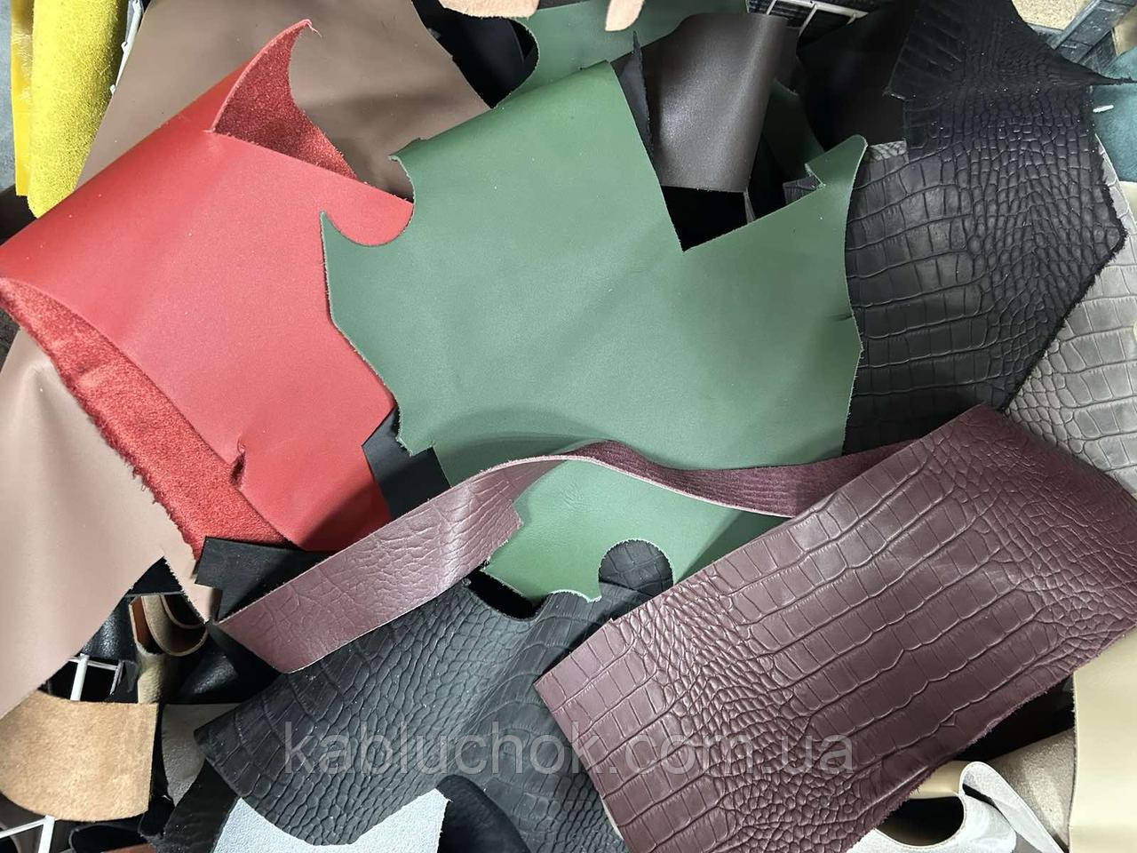 Шкіра шматками на вагу, фото 1