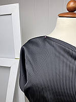 Костюмка у смужку Чорна