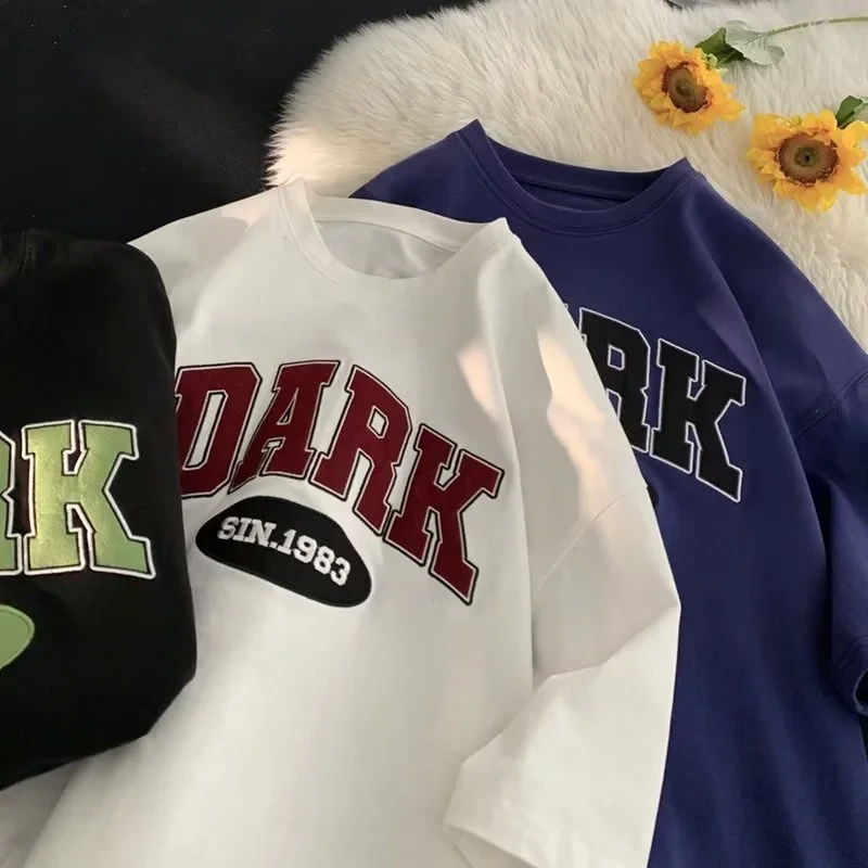 Жіноча стильна оверсайз Футболка LOYS з принтом DARK Темно-синій, фото 1