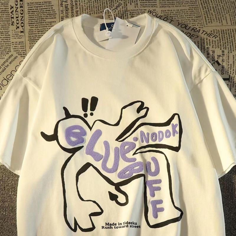 Жіночий оверсайз Футболка LOYS з принтом Маленький диявол Білий, фото 1