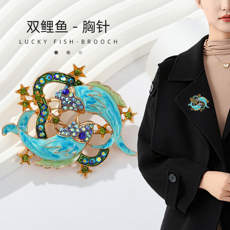 Приваблива брошка-шпилька зодіак Скорпіон. 6х6.5см. емаль, фото 1