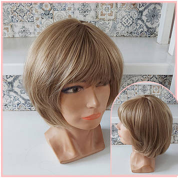 Перука подовжена каре каскад пісочний CXD875G-15