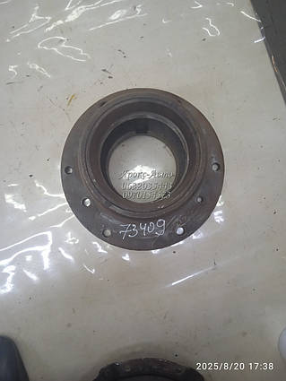 Склянка підшипника заднього моста трактора МТЗ 80-82 000073409