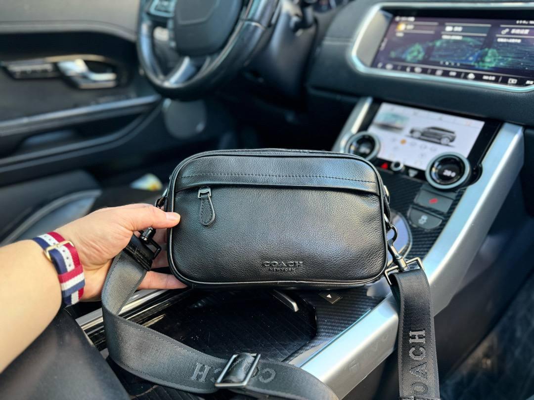 Чоловіча чорна Сумка Месенджер Coach, фото 1