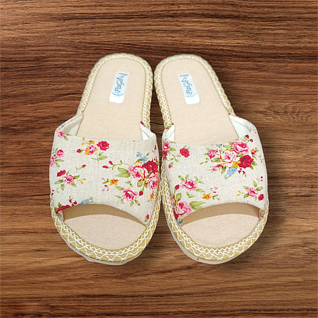 Капці для дівчаток