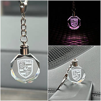 Брелок Crystal з різнокольоровою підсвіткою PORSCHE