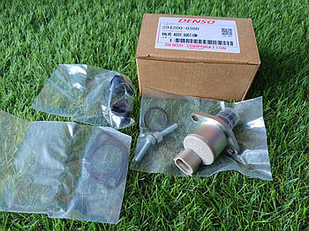 Регулятор тиску палива ТНВД Denso Toyota Land Cruiser 2001-2007 , 294200-0300