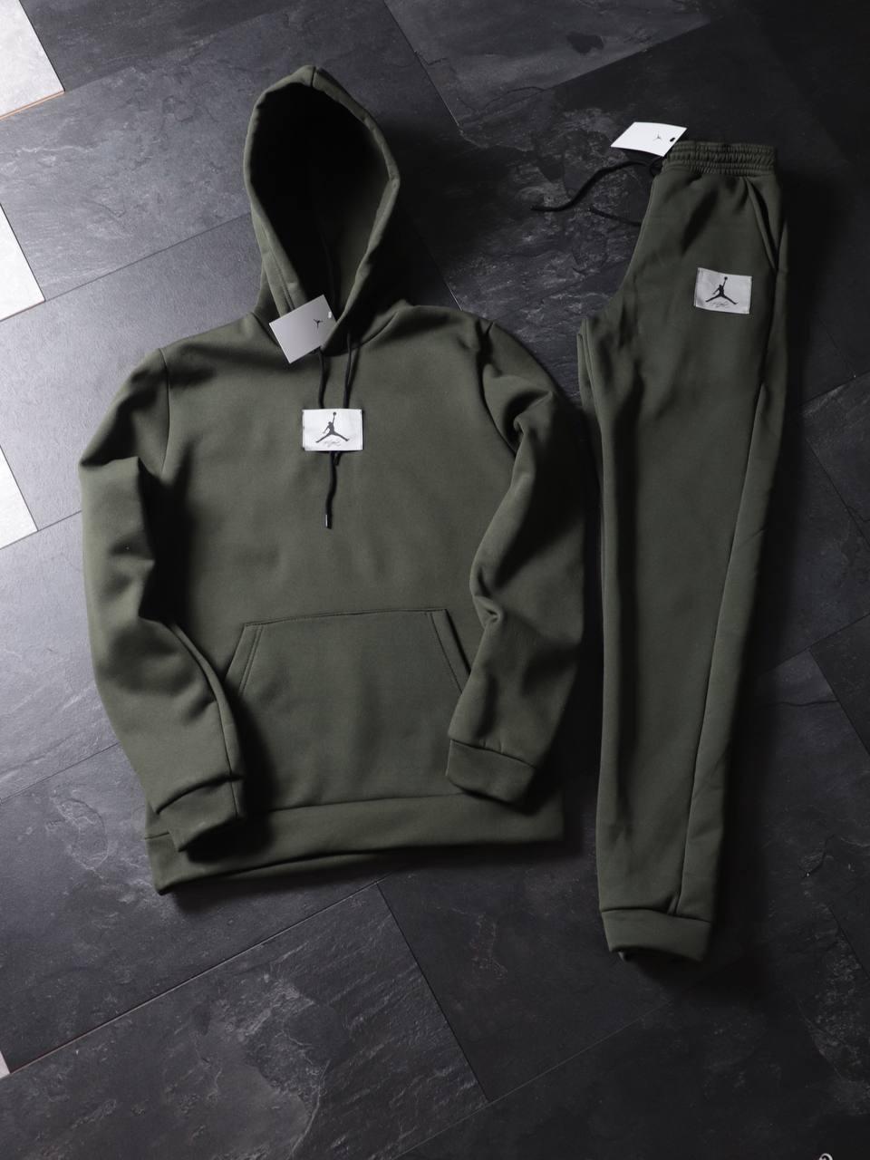 Чоловічий зимовий спортивний костюм Jordan хакі на флісі Комплект Джордан з капюшоном, фото 1