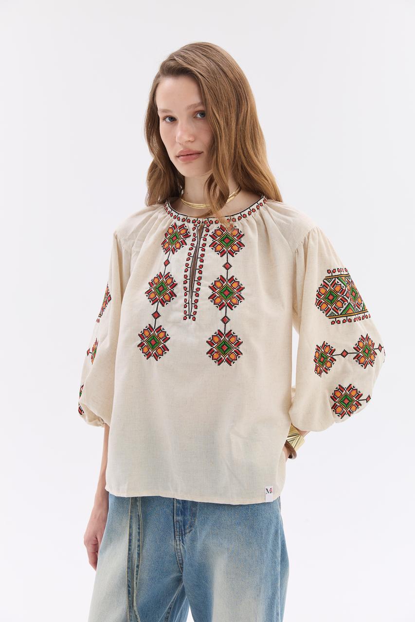 Вишиванка жіноча з орнаментом MEREZHKA "Традиції"