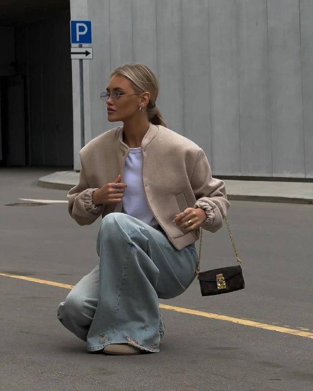 Жіночий бомбер-пальто; Колір; беж і чорний; Розміри: 42-46 (оверсайз);, фото 1