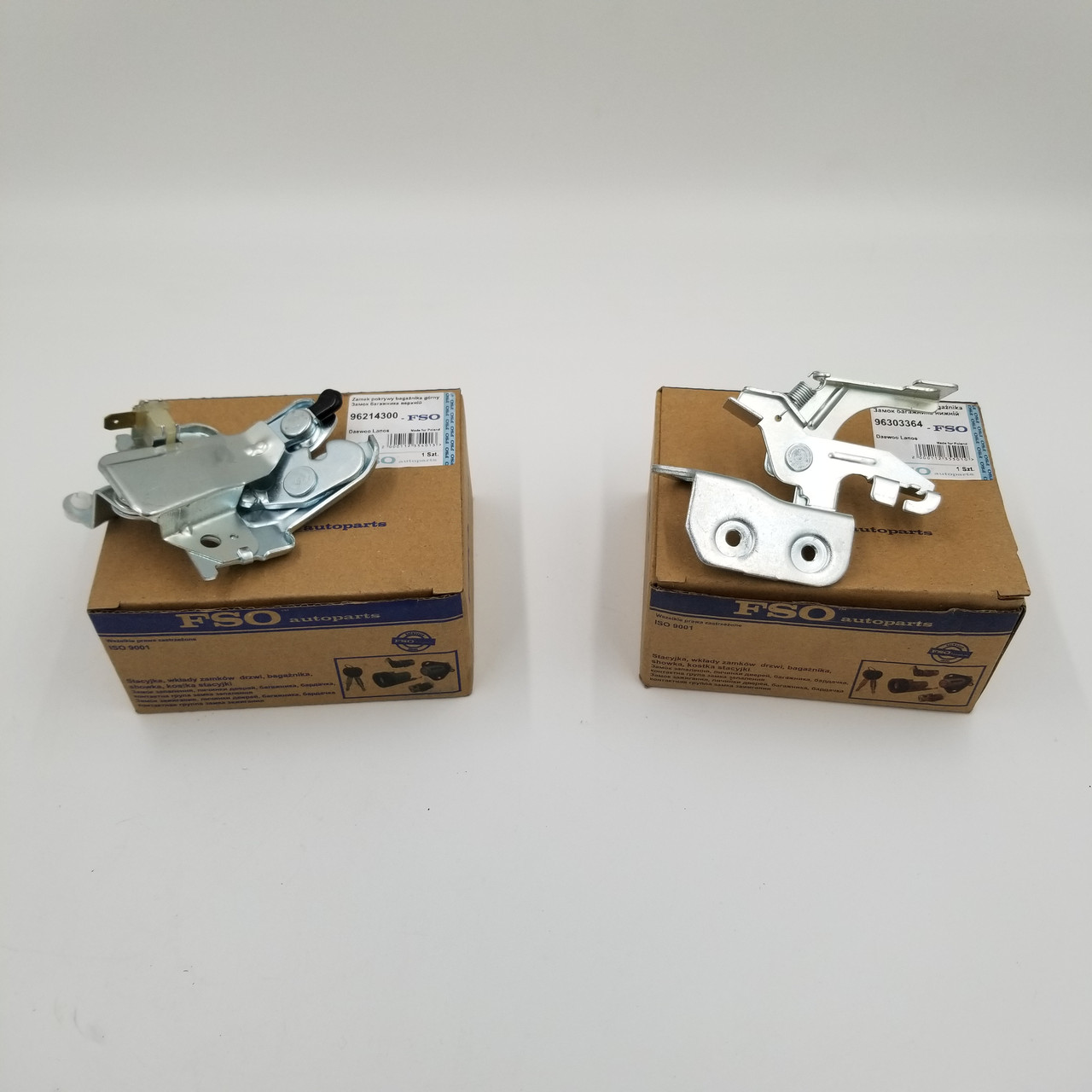 Замок багажника Ланос, Сенс (комплект верхня і нижня частина) FSO Польща