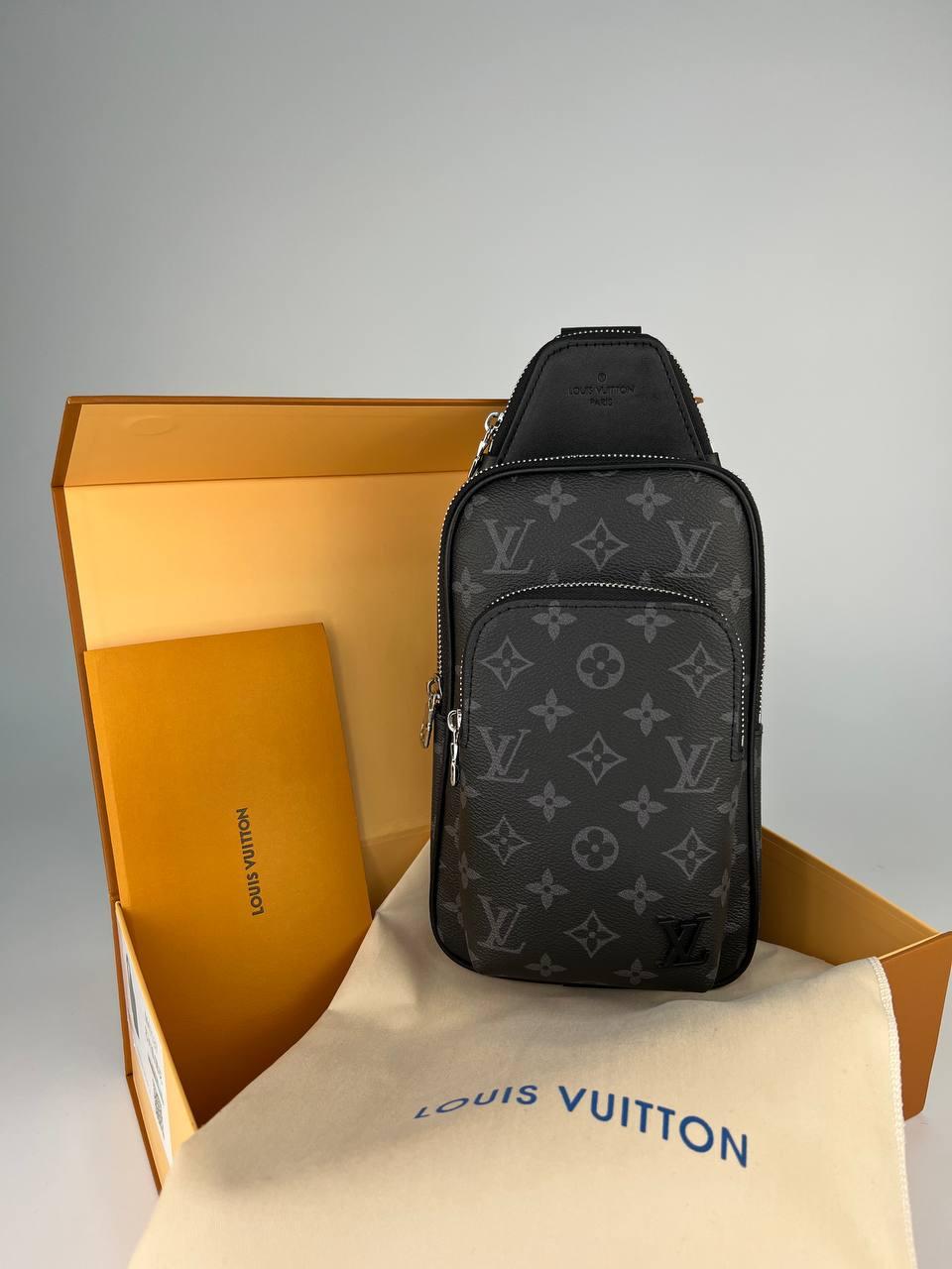 Сумка-слінг чоловіча Louis Vuitton чорний monogram у подарунковій упаковці, фото 1
