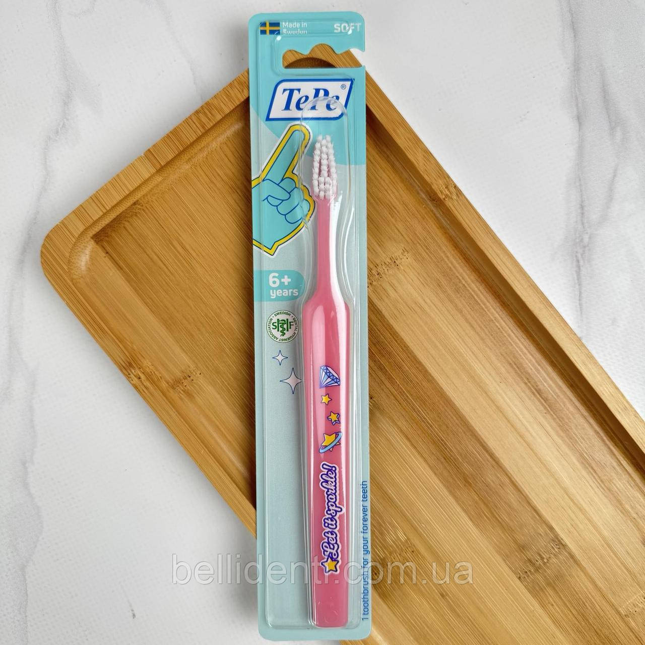 Дитяча зубна щітка TePe Kids Soft (від 6 років), рожева