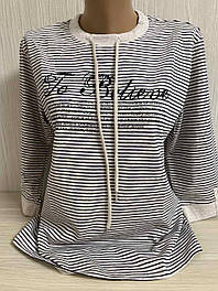 Жіноча смугаста кофточка,