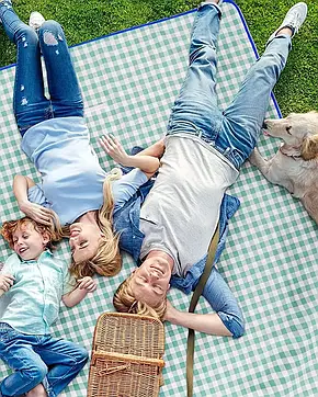 Килимок — покривало для пікніка та пляжу, Непромокальний килимок на природу 150*200см, Водонепроникний килимок, фото 2