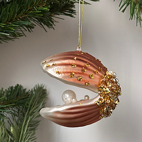 Ялинкова ретро прикраса зі скла Мушля з перлиною та бісером 7.5см, колір - перламутровий теракот