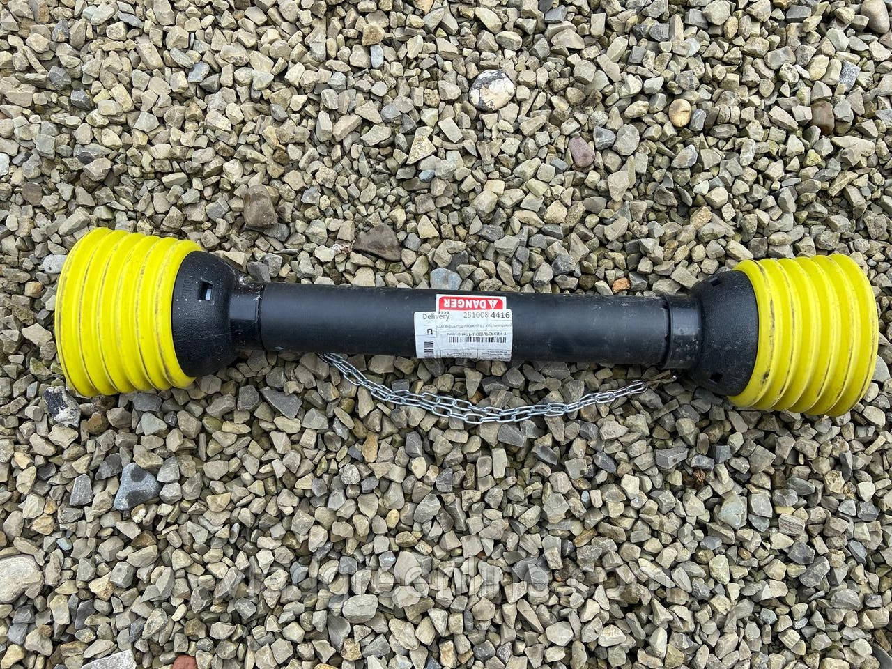 Карданний вал трубчастий 6*6 70 см хрестовина 22*54 мм трубчатий