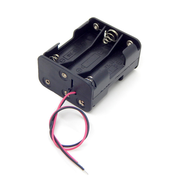 Тримач батарейок пластиковий (корпус батарейний) 6хAA 9В з проводами для Arduino та електроніки Тримач батарейок пластиковий (корпус батарейний) 6хAA 9В з проводами для Arduino та електроніки