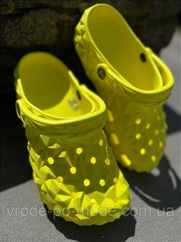 Чоловічі крокси яскраві салатові босоніжки, комфортні універсальні сабо легкі для пляжу, Crocs для кухарів, оригінал