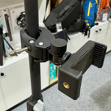 Тримач телефону на штатив затискач на трубу 15-40 мм для зйомки відео вертикально і горизонтально TT11