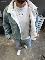 Чоловіча демісезонна джинсова куртка блакитна класична на хутрі, Утеплена джинсовка блакитного кольору осіння весняна