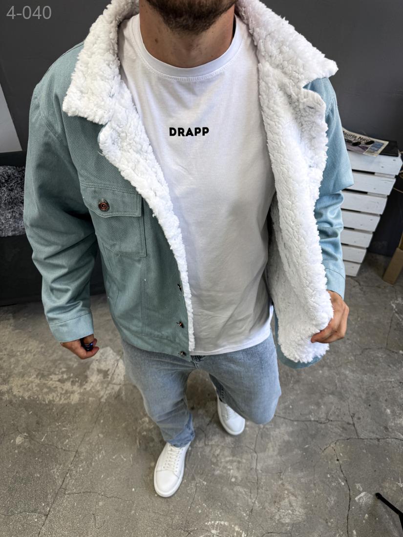 Чоловіча демісезонна джинсова куртка блакитна класична на хутрі, Утеплена джинсовка блакитного кольору осіння весняна - фото 1 - id-p2732962592