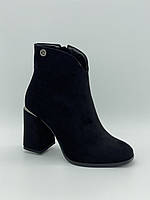 Чорні черевички із еко-замші. Ботільйони. Маленькі розміри (33, 34, 35).