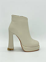 Черевички із еко-шкіри. Ботільйони. Маленькі розміри (33, 34, 35).