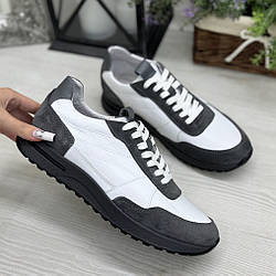 Кросівки чоловічі комбіновані на шнурівці. Колір сірий, білий