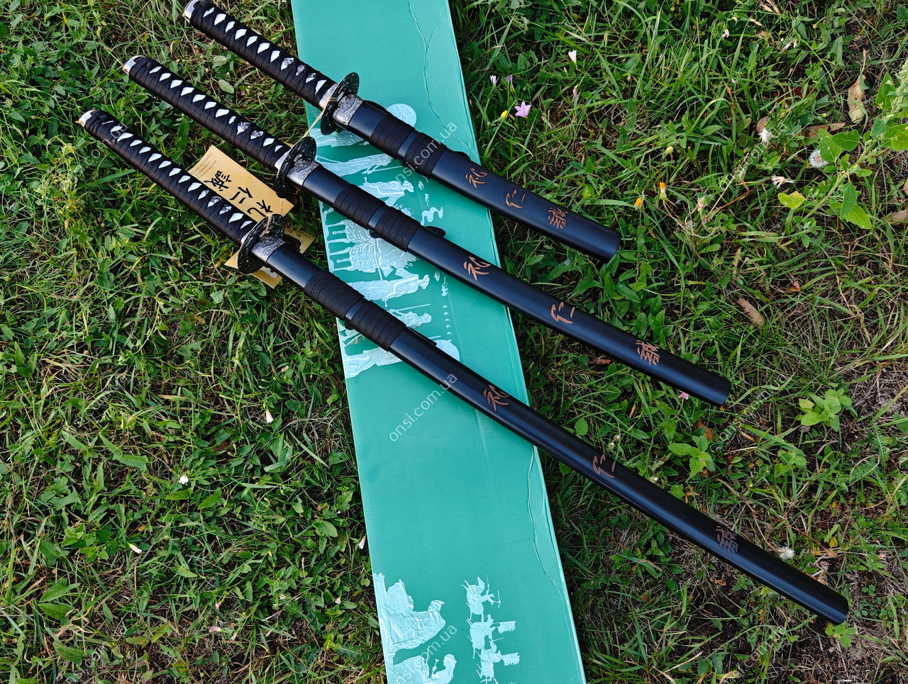 Набір катан сувенірний 3в1 на підставці  (ієрогліфи), фото 1