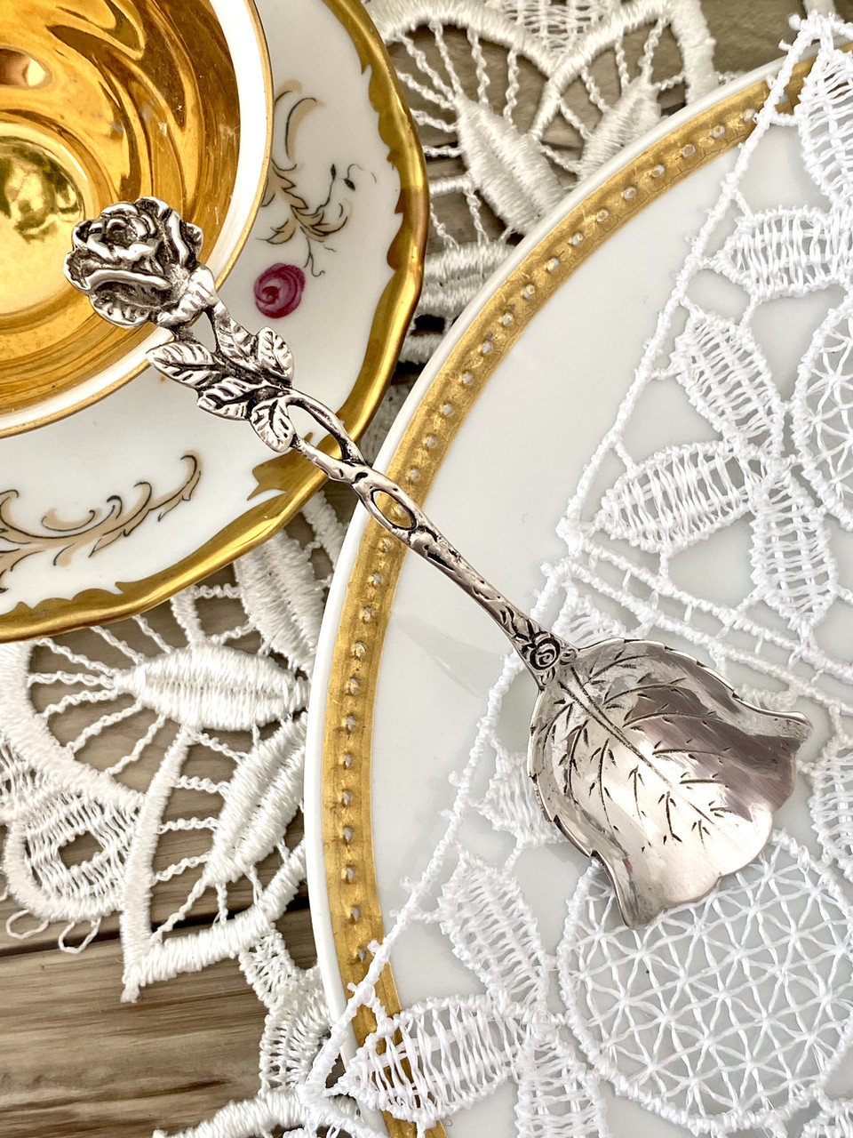 Сервірувальна срібна ложка з трояндою, Хільдесхаймська Троянда, срібло, 800 проба, Німеччина, фото 1