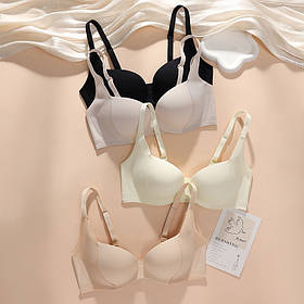 Жіночий гладкий бюстгальтер, розміри M,L,XL