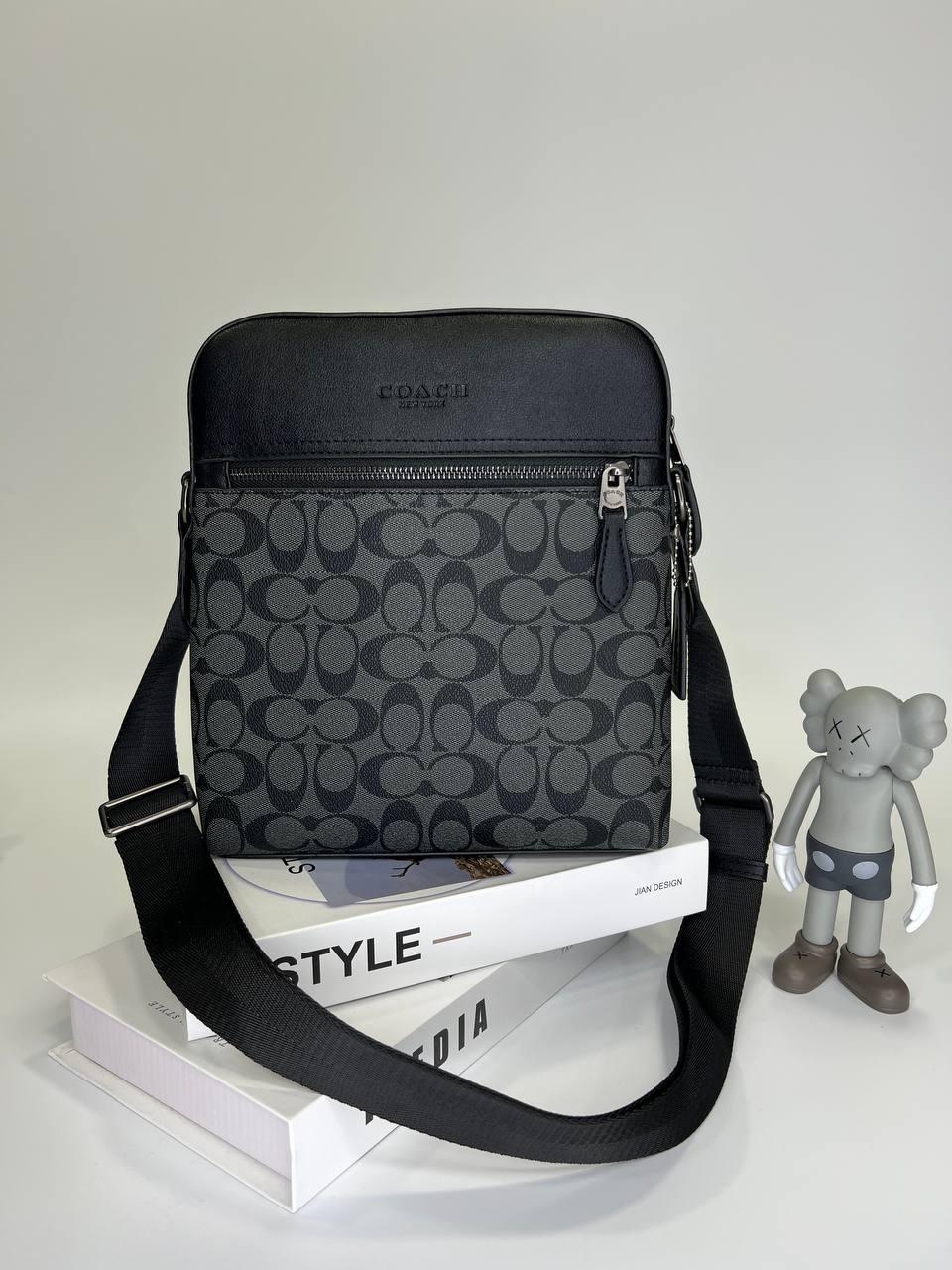 Чоловіча сіра Сумка Месенджер Coach, фото 1