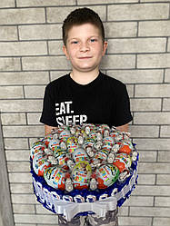 Подарунковий торт з кіндер сюрпризів на  День народження донці, сину, дітям, мамі, сестрі, подрузі, дівчині