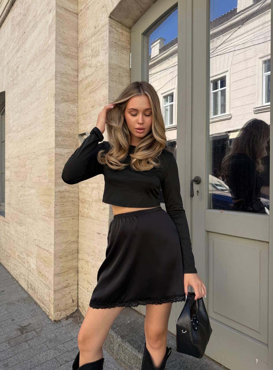 Жіноча шовкова спідниця міні з мереживом у розмірах S-L з резинкою на талії, фото 1