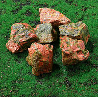 Зелена яшма необроблена 3-5 см