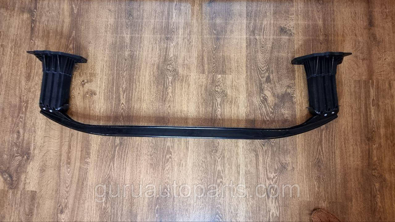 Підсилювач (шина) переднього бампера нижній Jeep Renegade 2014-2023 68445447AA, фото 1