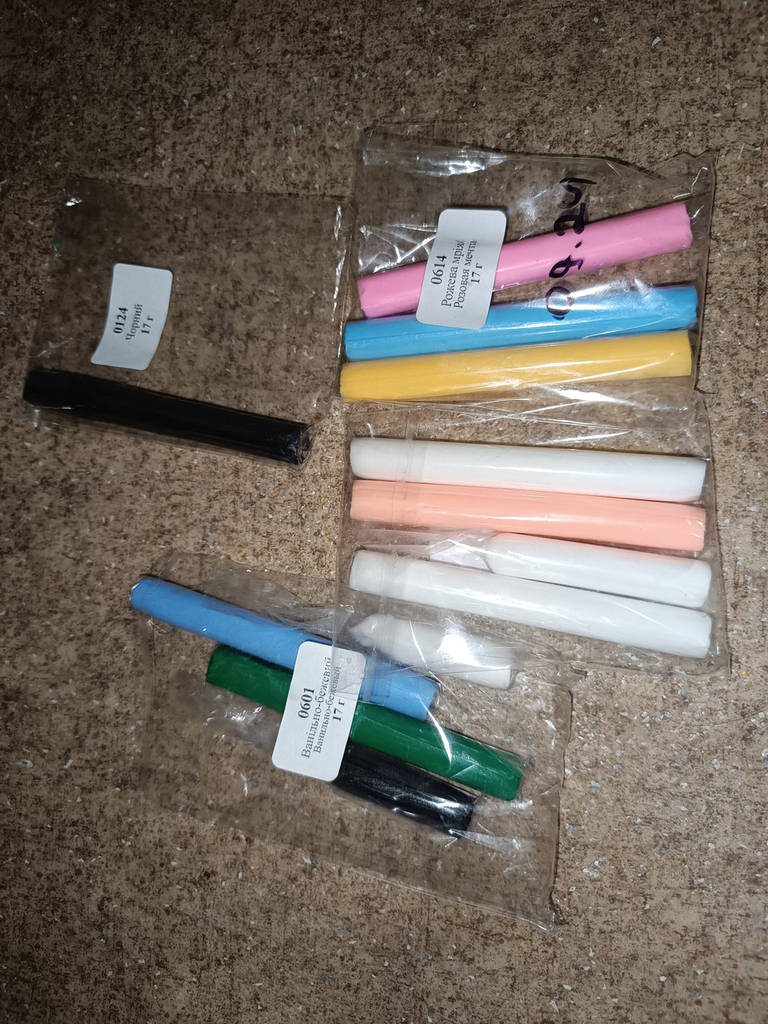 Полимерная глина Lema Pastel, №0609 небесный, 17 г / Полімерна глина Lema Pastel, №0609 небесний, 17 г - фото покупців 1