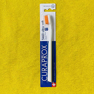Зубна щітка curaprox CS 5460 Ultra Soft 1 шт. білий